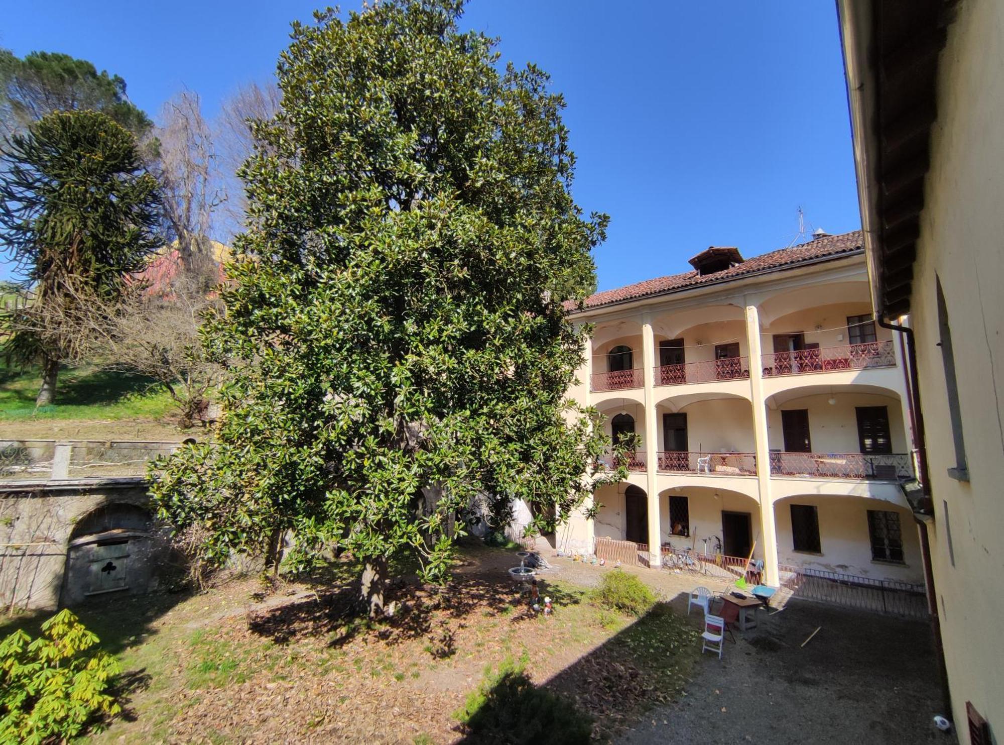 Casa Valduggia Bed & Breakfast Exterior photo